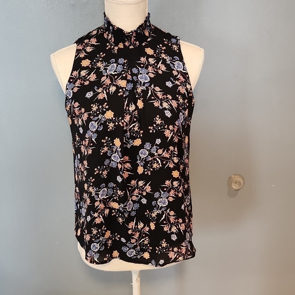 Pink Republic floral sheer empire neck line key hole back tank top blouse